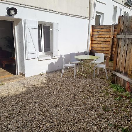 Appartement Calme Et Pratique. Tours Exterior photo