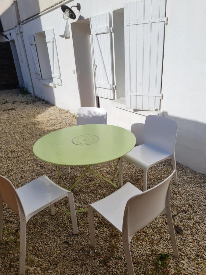 Appartement Calme Et Pratique. Tours Exterior photo